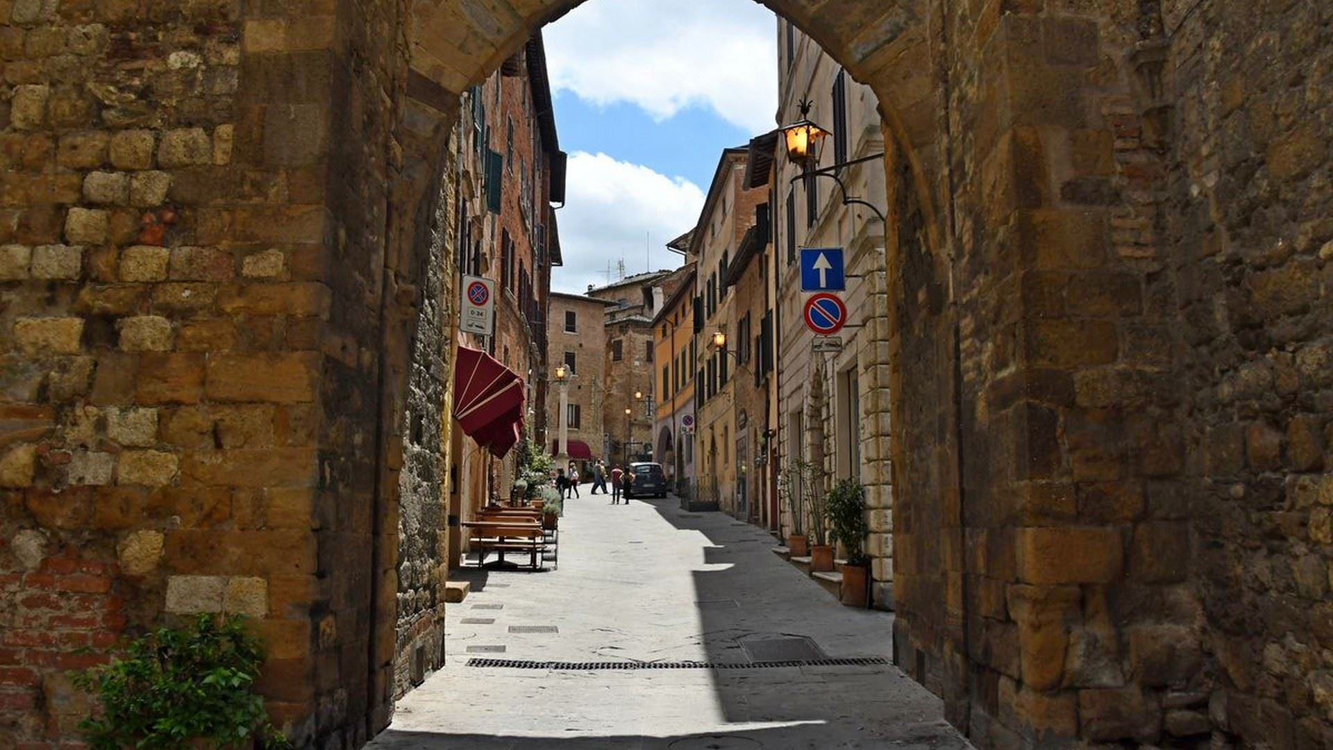 Montepulciano - Stadt auf einem Hügel im Val d'Orcia